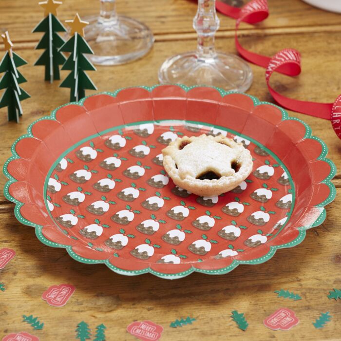 Christmas Pudding Paper Plates - Christmas Patterns